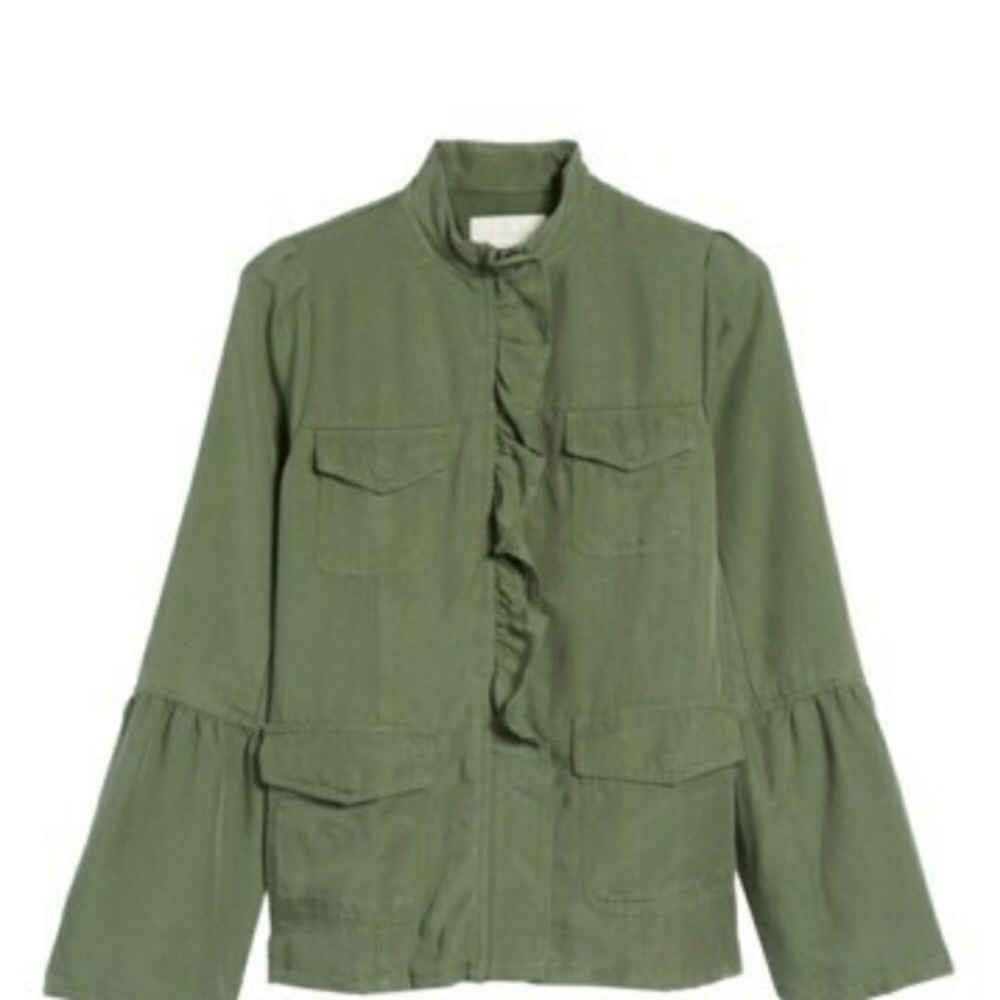 Hinge Ruffled Bell Sleeve Utility Jacket, Size M.